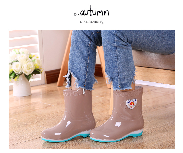 Phiên bản Hàn Quốc của giày thời trang nữ ống cao cấp chống trơn trượt axit và học sinh kiềm không thấm nước mưa giày nhà bếp lao động mưa giày đi mưa cho bé