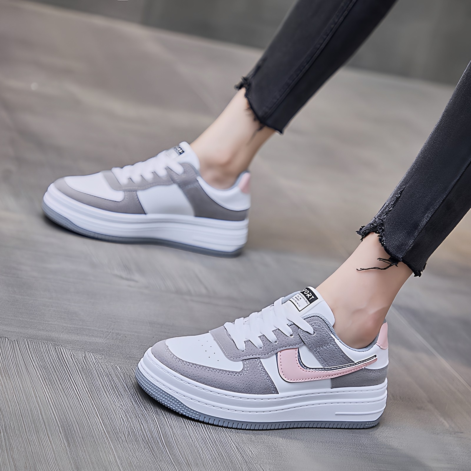 2026 Spring and Autumn New Style White Shoes Korean Version Trendy Versatile Thick-Soled Student Sneakers Breathable Casual Sports Women's Shoes
