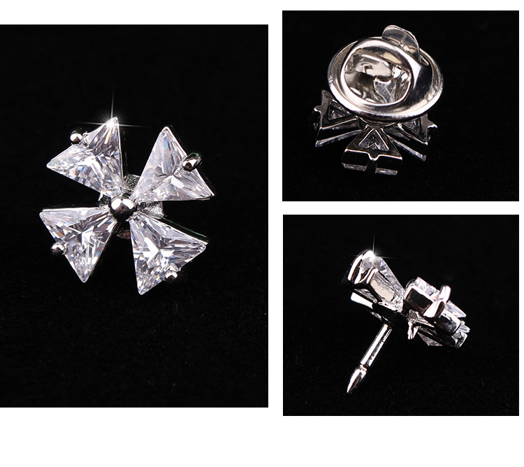Hàn Quốc cao cấp zircon pha lê cổ áo pin phụ kiện nam và nữ áo chống ánh sáng cổ áo khóa nhỏ bốn lá cỏ ba lá nhỏ ghim cài áo cao cấp