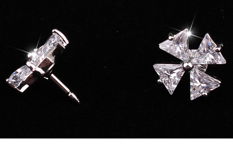 Hàn Quốc cao cấp zircon pha lê cổ áo pin phụ kiện nam và nữ áo chống ánh sáng cổ áo khóa nhỏ bốn lá cỏ ba lá nhỏ ghim cài áo cao cấp