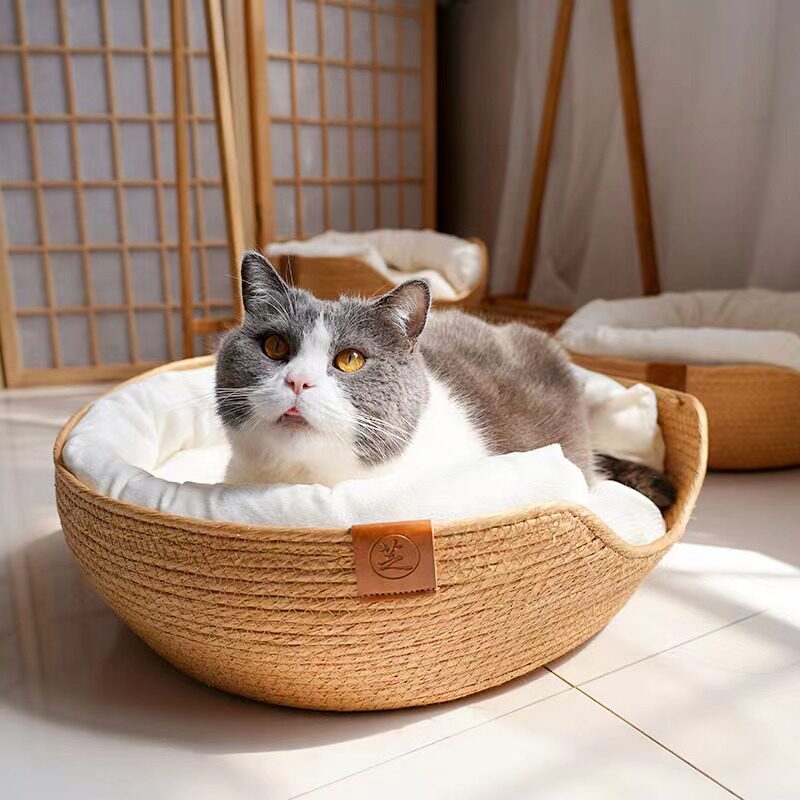 Japanese-style pet den round pillow-type cat and dog universal bed deep sleep four seasons universal removable and washable straw house