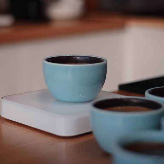 Blue outside and brown inside, thickened 200ml ceramic cup cupping cup hand-brewed coffee bean professional evaluation device