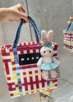 Квадратный красный и синий синий цвет