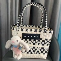 Ткацкая ручка белая цветочная композиция