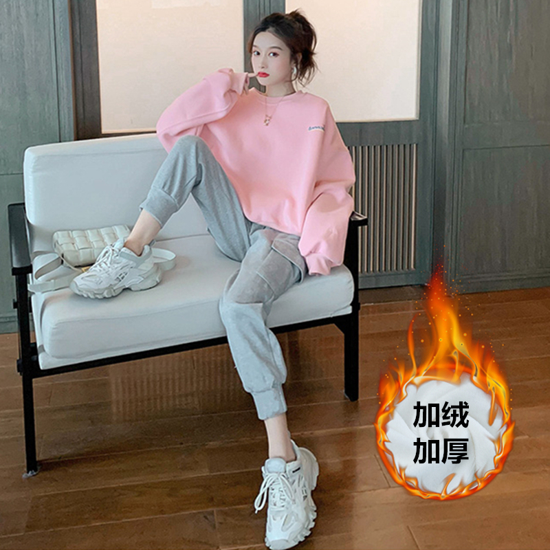 Loose and thin sweater sports suit women's winter plus velvet thickening student Korean version fashion Western style leisure two-piece