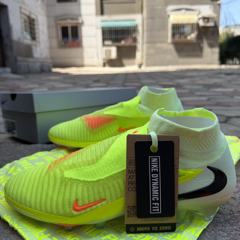 Luoshengmen Nike Phantom6 Super Top Fg Natural Grass Long Spike Football Shoes Hj2147-800 Luoshengmen Nike Phantom6 Super Top Fg Natural Grass Long Spike Football Shoes Hj2147-800