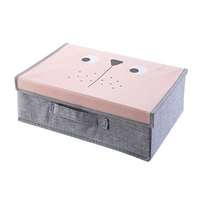 Розовая маленькая коробка