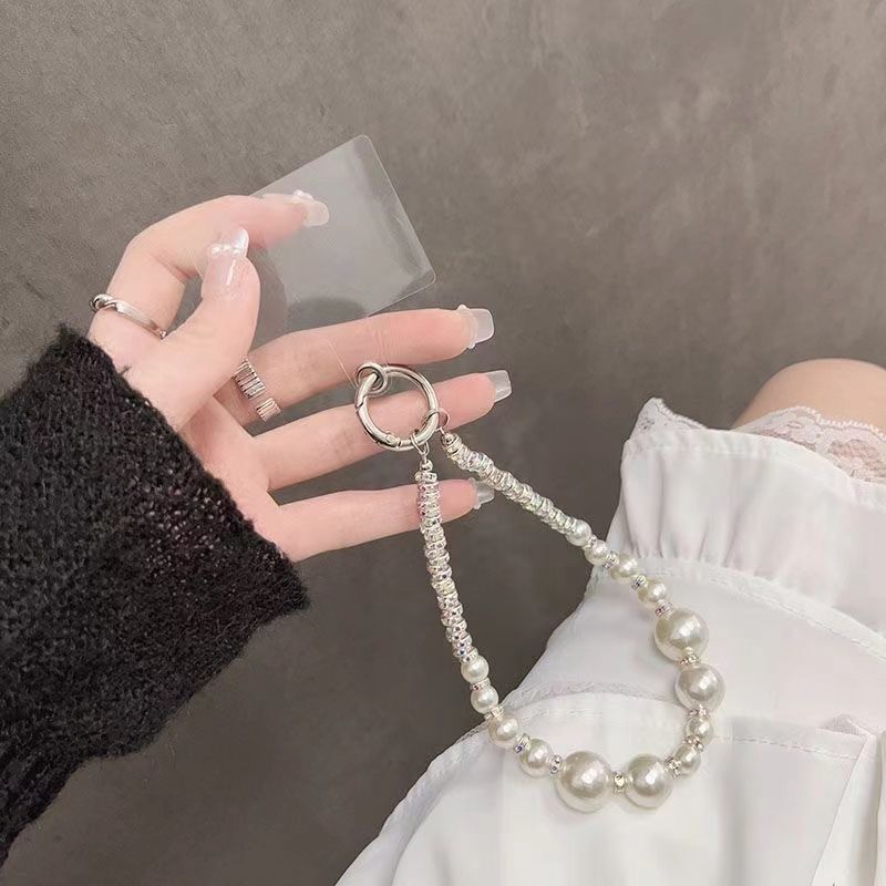 High-Fashion Influencer-Style Pearl Phone Chain DIY Beaded Ccd Camera Lanyard Keychain Accessory High-Fashion Influencer-Style Pearl Phone Chain DIY Beaded Ccd Camera Lanyard Keychain Accessory