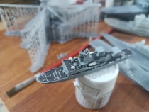 1 2000 ship missile observation ship Howard Lorenzen is about 8 cm long