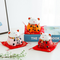 Ceramic savings cans for cute pigs in the home living room with cash decorations opening gifts