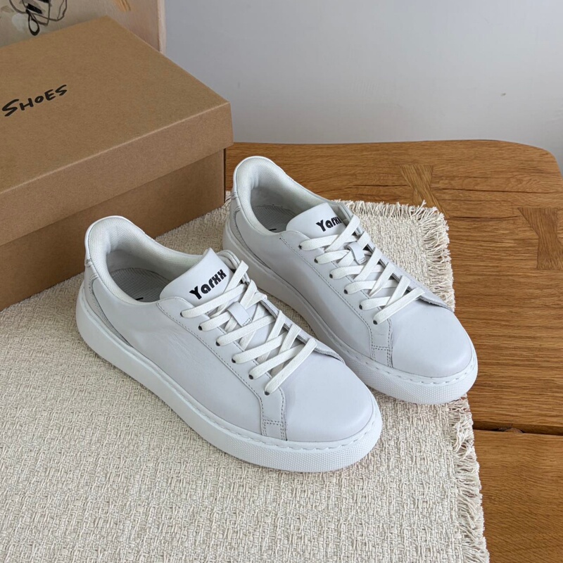 Thick-Soled White Sneakers, Easy to Put On, Ultra-Light, White, Unisex, Versatile, First-Layer Cowhide Sneakers for Couples