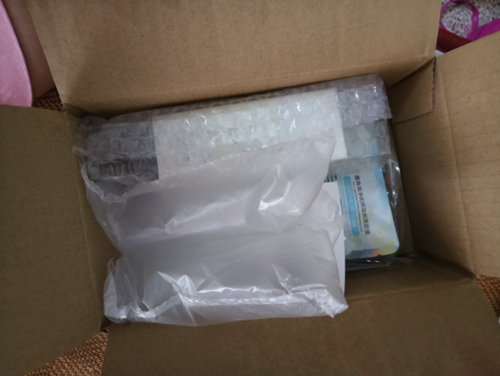 珀莱雅靓白肌密超名模BB霜性价比最高，使用一个月后真实上手体验,第2张