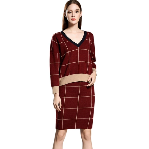 奈昕 Позвольте вам носить красивый индивидуальный индивидуальный заказ 124533 подлинный женский свободный свитер с v-образным вырезом + высокий