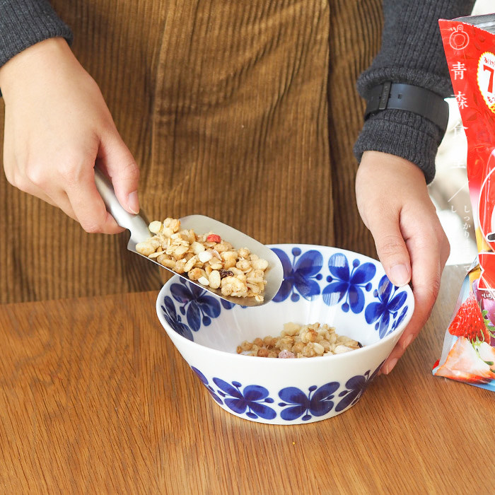 Japanese household 18 - 8 handheld stainless steel deice ray flour flour with dry fruit shovel