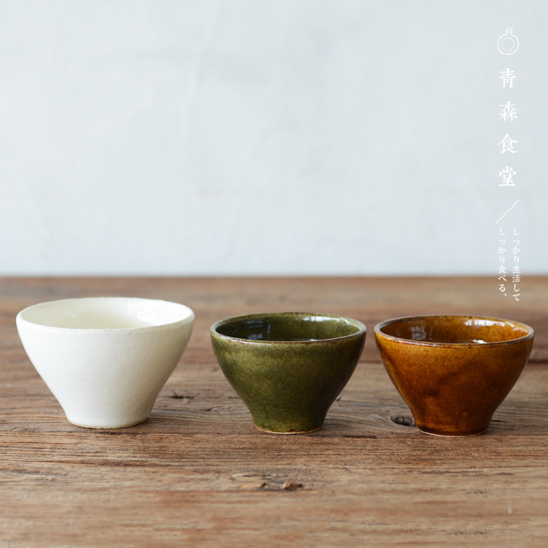 < Qingsen Cafeteria > Japan System Studio m Park Real and Coarse Pottery Style White Malt and Glaze Green Tea Rice Bowl