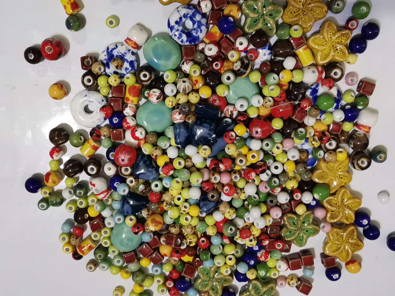 Jingdezhen ceramic beads scattered by catty said wholesale checking DIY material package beaded accessories tail cargo clearance processing