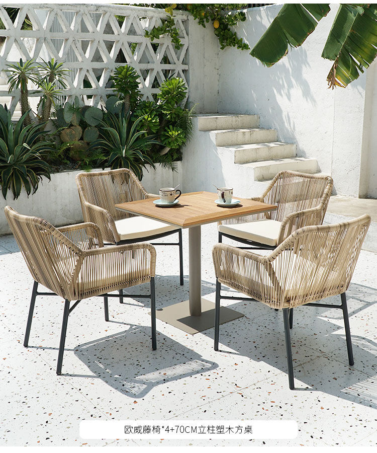 Brown Overvan Chair_11.jpg