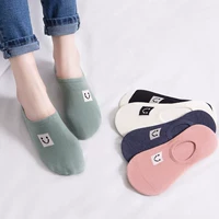 Phiên bản hàn quốc của tất nữ cotton mùa thu đông dày 100% cotton ống thông thường vớ cao cấp hộp quà tặng 5 đôi tất đẹp