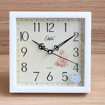 European style retro desktop clock living room home clock creative personality silent bedroom desktop pendulum clock old clock