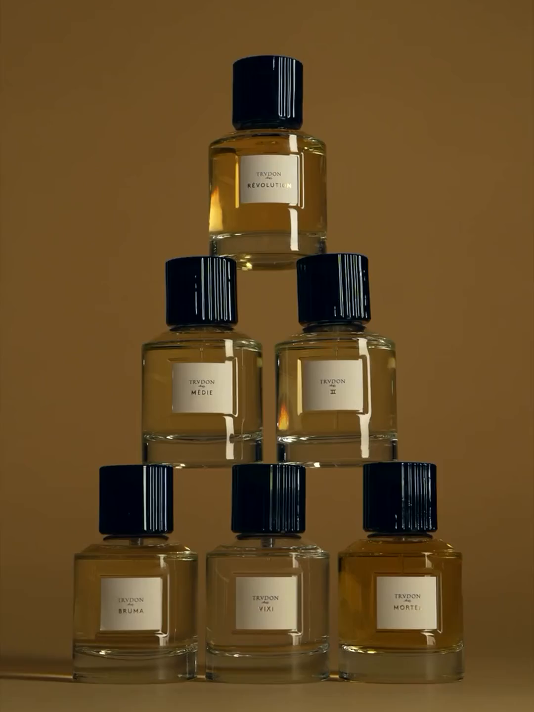 OFFICINE UNIVERSELLE BULY EAU TRIPLE IRIS DE MALTE 香水值得入手吗
