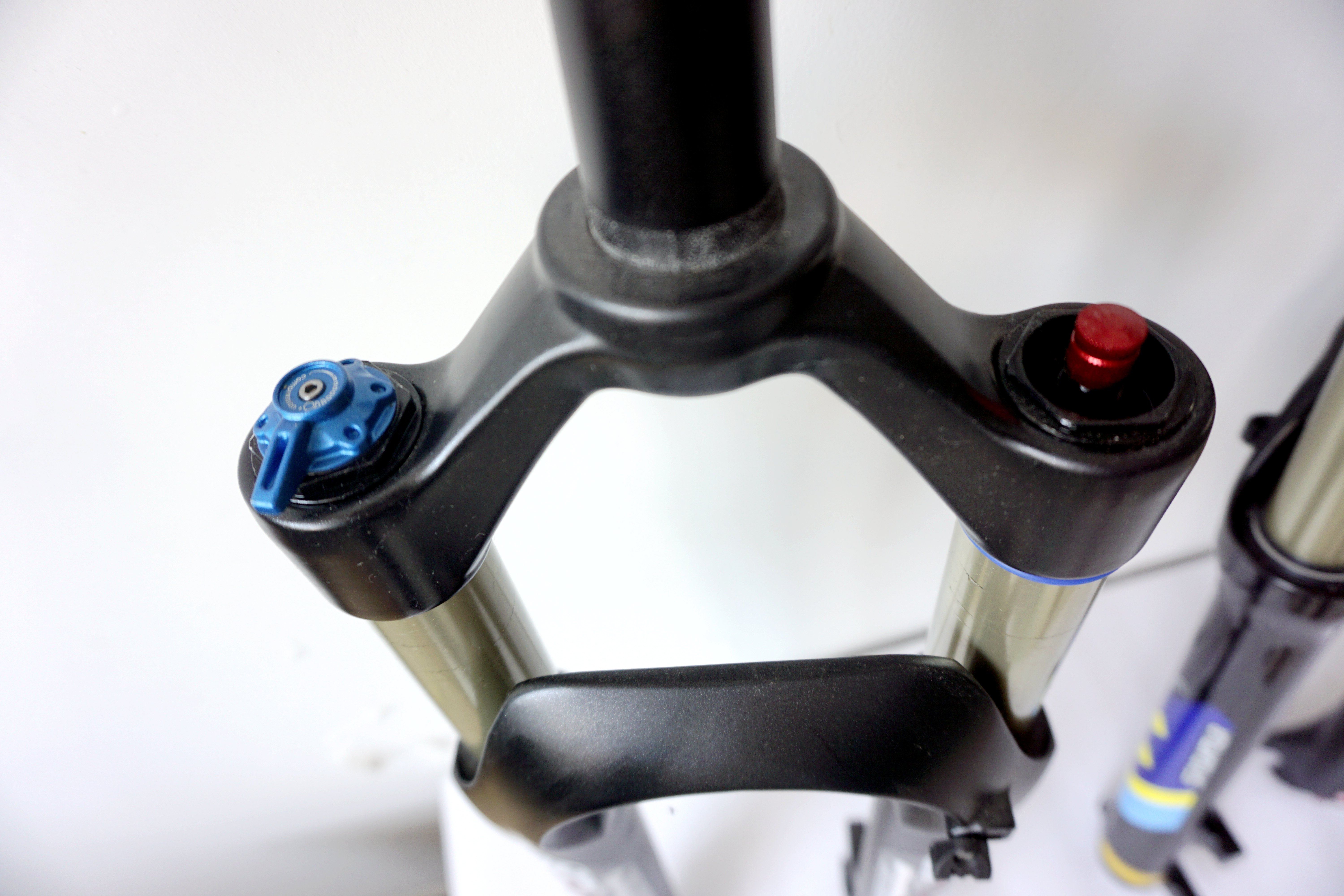 DNM RC32 Air Pressure Fork Mountain Bike Front Suspension XCR Spray