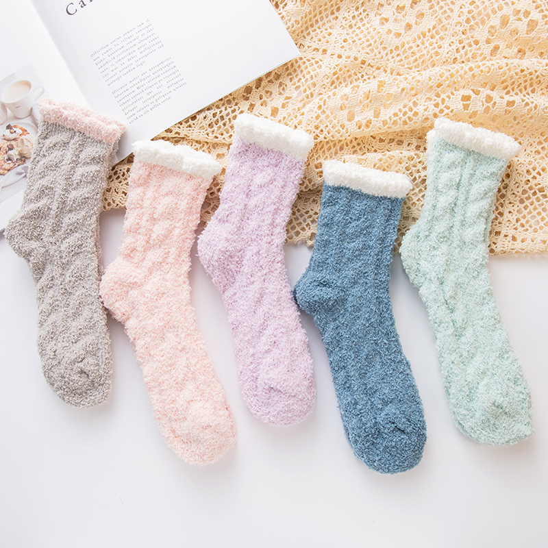 Coral Velvet Socks for Women Winter Home Couple Long Tube Sleep Socks Thickeneded Warm Sweet Pure Color Winter Confinement Socks Coral Velvet Socks for Women Winter Home Couple Long Tube Sleep Socks Thickeneded Warm Sweet Pure Color Winter Confinement Socks