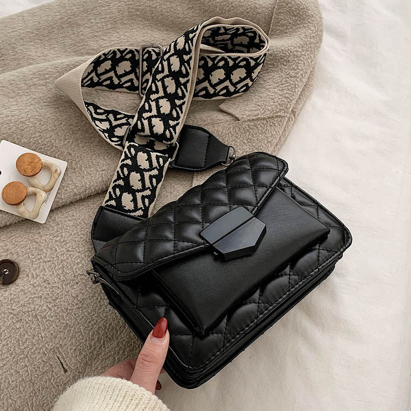 Port Windbag Pack Woman 2022 New Korean version retro Lock Rhombus single shoulder obliquely satchel broadband Leisure small square bag