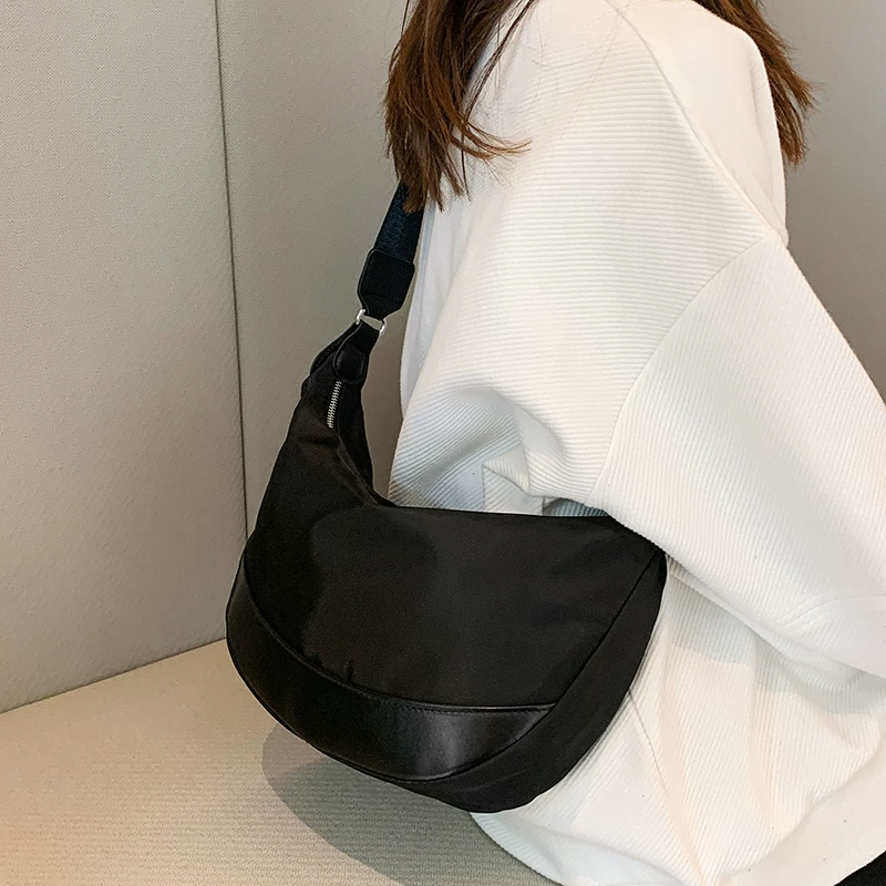 Fashionable nylon capacious shoulder bag, high-quality style, oxford cloth