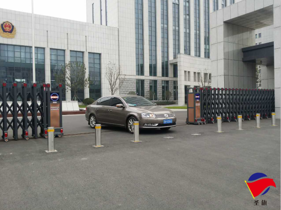 Shengqi stainless steel intelligent electric lifting column automatic electric remote control lifting pile anti-terrorism anti-collision column manufacturer