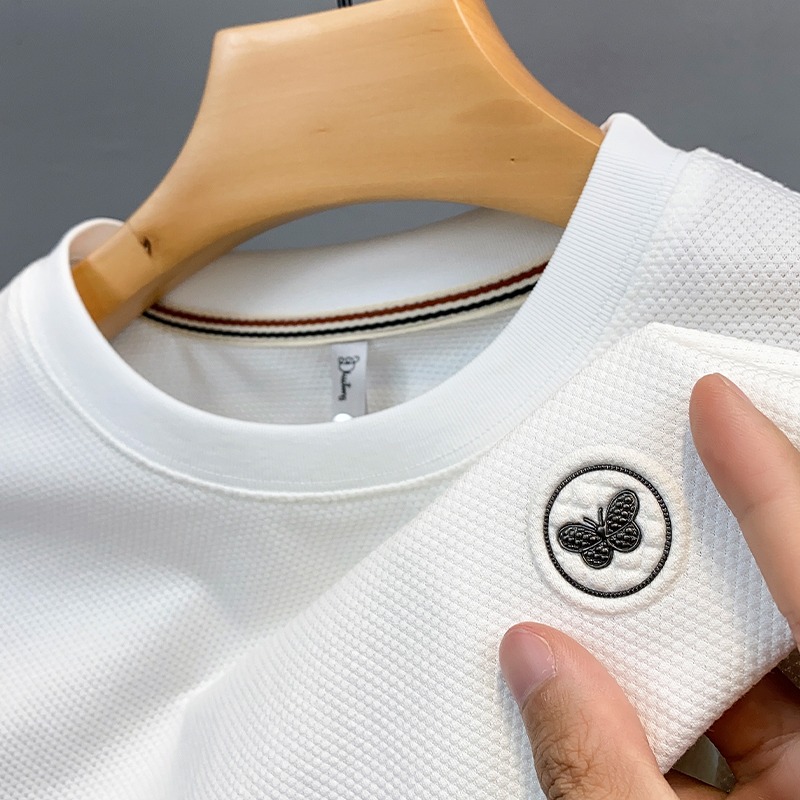 Xinjiang Longwool Cotton fine bee round - collar suit men summer thin ice - wire white T - shirt men short sleeves