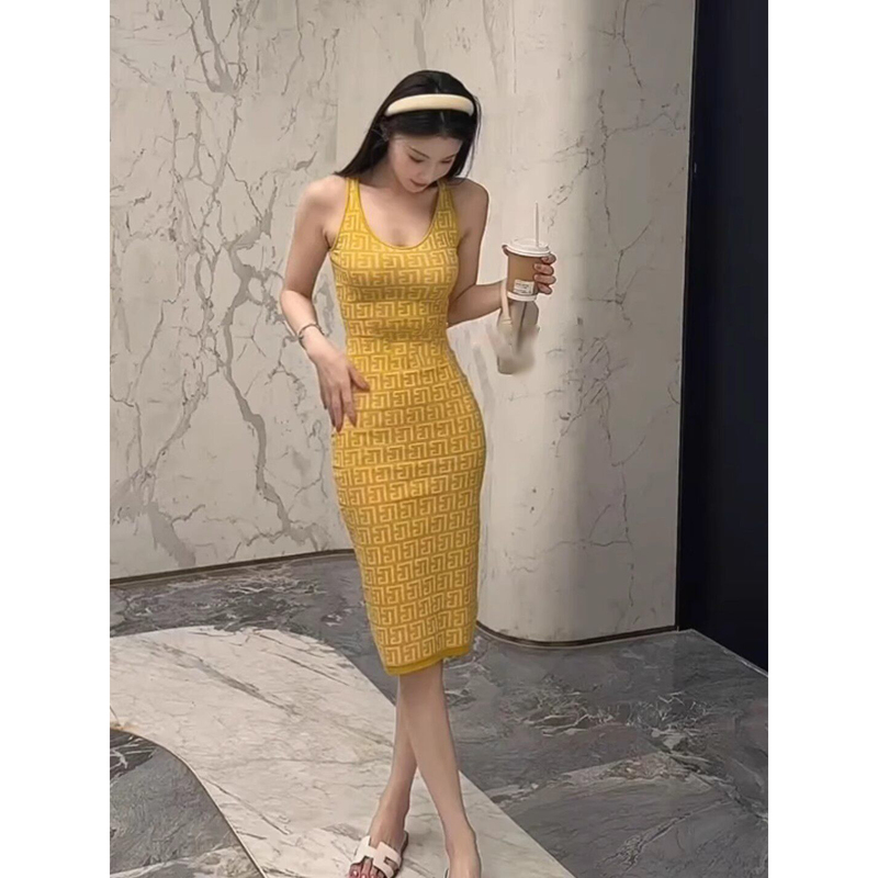 Korean Elegant Socialite Light Luxury Balmain Sweet and Spicy Chanel-Style Printed Spaghetti Strap Ice Silk Dress Ol Bodycon Long Skirt Korean Elegant Socialite Light Luxury Balmain Sweet and Spicy Chanel-Style Printed Spaghetti Strap Ice Silk Dress Ol Bodycon Long Skirt