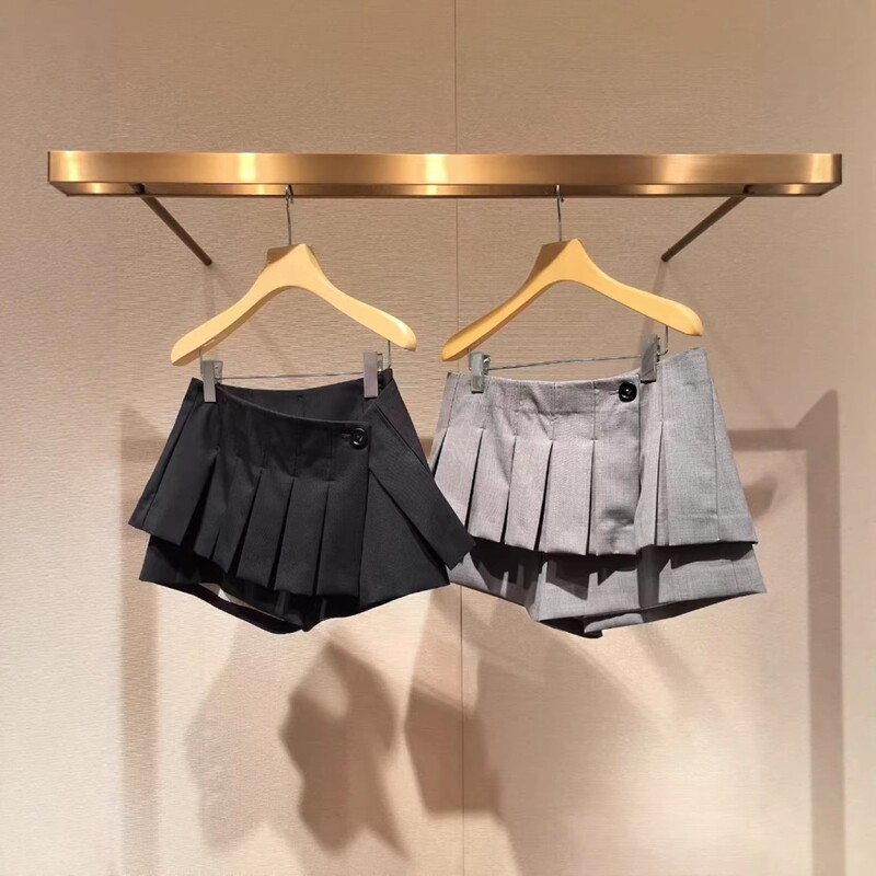 Unique Pleated Skirt Pants 2026 Summer New Style College Style Fashionable Versatile Design Wide-Leg Shorts
