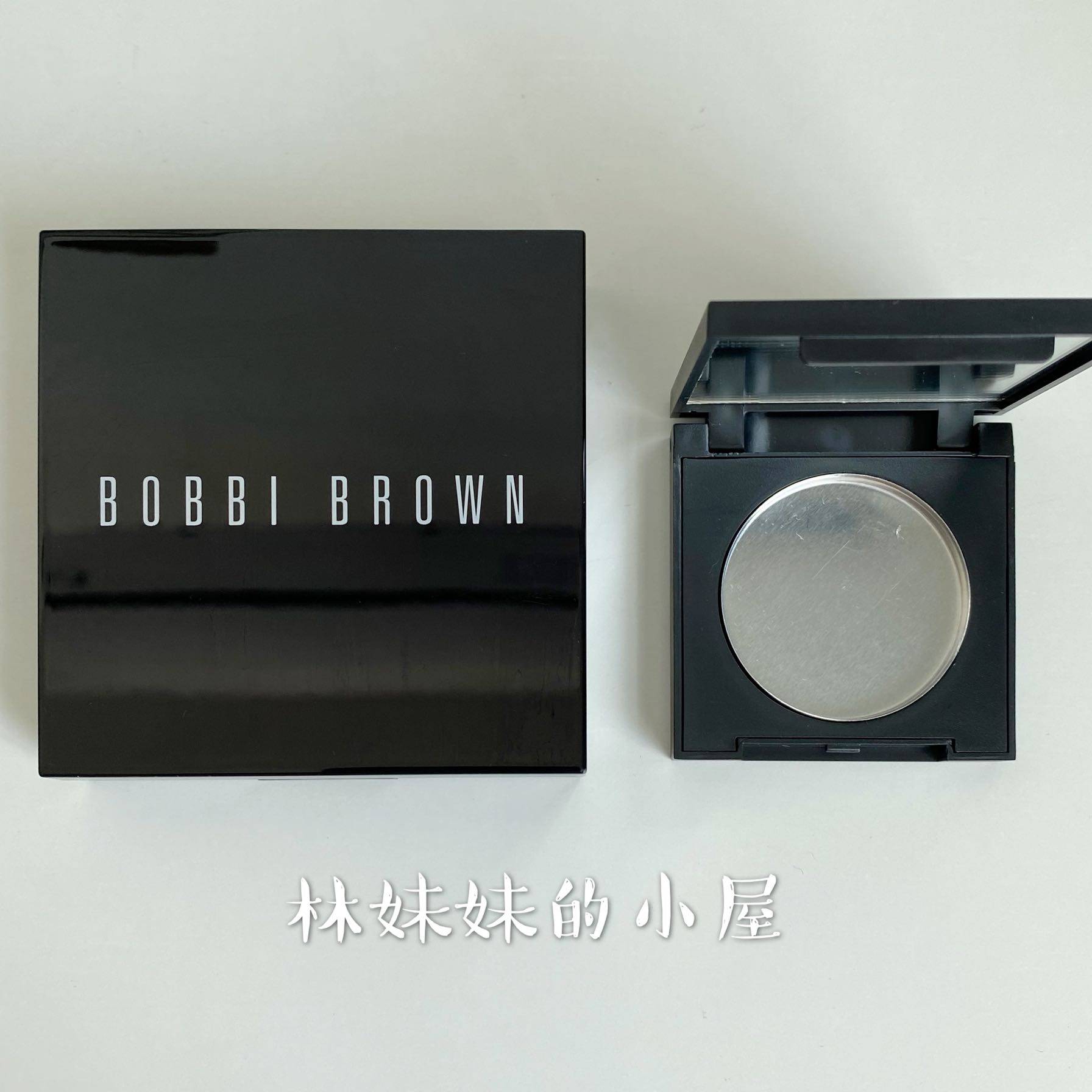 Spot bobbi brown Barbie Polang feather soft honey powder cake Pale yellow color test trial package