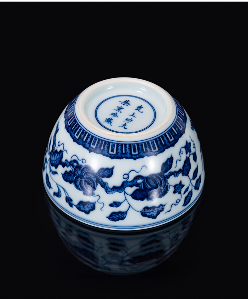 Jingdezhen maintain tea kungfu tea cup pure manual the flourishing of descendants of grain sample tea cup large master of blue and white porcelain cup