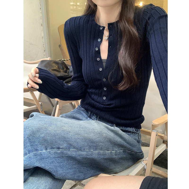 Knitted Henry-Style Base Layer Top for Women, 2025 New Style, Navy Blue, High-End, Slim-Fit, Short, Long-Sleeved Sweater
