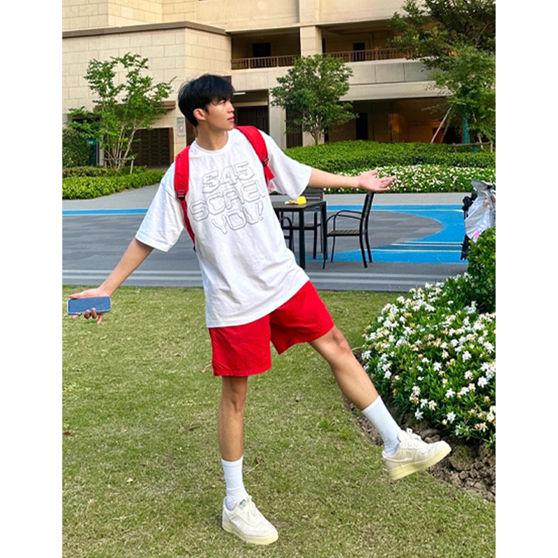 Dopamine Style Summer Quick-Drying Red Shorts for Men, Knee-Length Shorts, Basketball Sports Beach Shorts