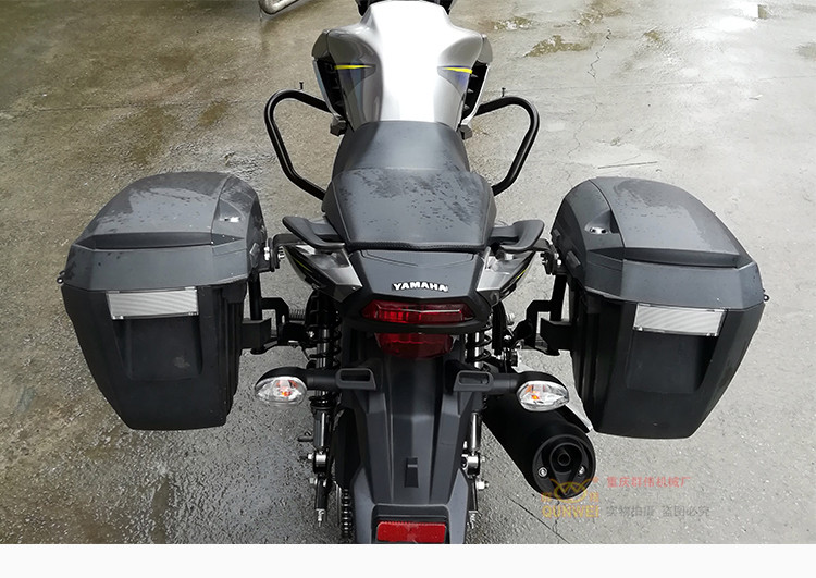 Áp dụng cho phụ kiện sửa đổi Yamaha Feizhi YS150 Xia De ba hộp bên thân thùng phát hành nhanh khung - Xe gắn máy phía sau hộp thùng sau xe máy nhôm