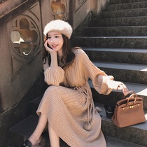 Knitted dress female 2020 new ladies temperament with coat base long skirt French waist sweater skirt thickened