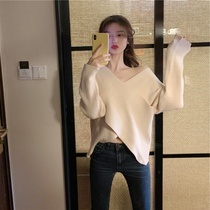 Pullover sweater womens autumn and winter wear 2020 new retro sexy V-neck sweater design sense loose Korean version