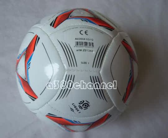Ballon de foot - Ref 5531 Image 22