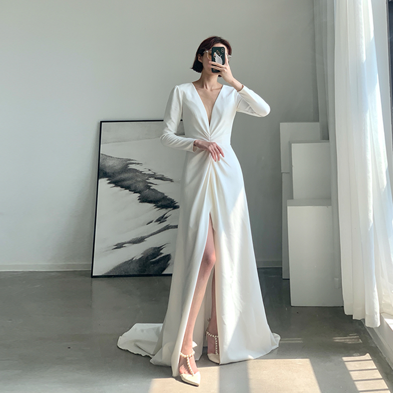 French satin bright wedding dress 2023 new famous dinner party with light luxury dress white evening dress female sleeve