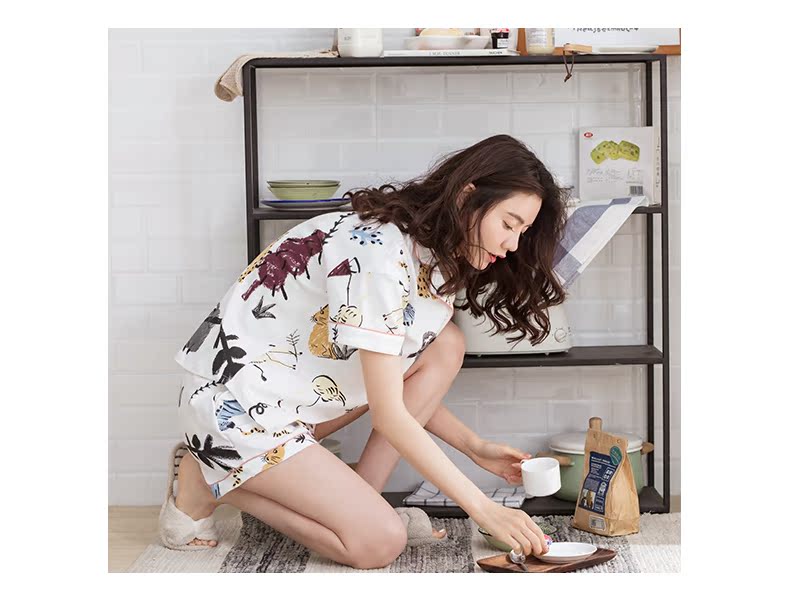 Jing Yun nữ đồ ngủ mùa hè lỏng đơn giản dịch vụ nhà cotton giản dị ngắn tay phù hợp với thời trang quần áo cotton nhà đồ bộ ngủ
