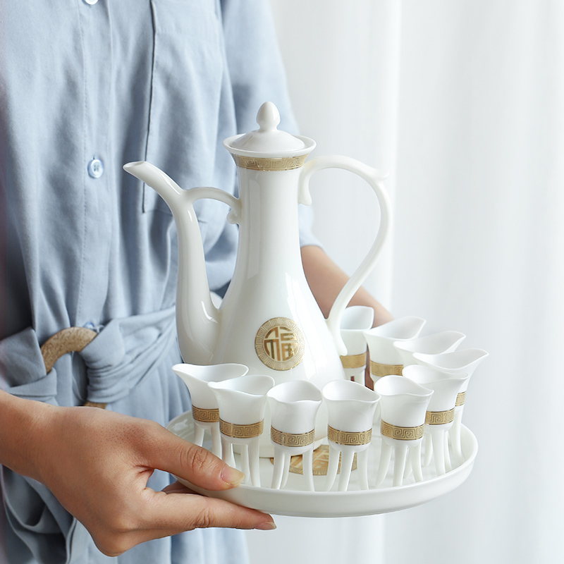 Ave mud seal thin foetus restaurant with ceramic antique Chinese ancient wine suits for liquor dehua white porcelain cup