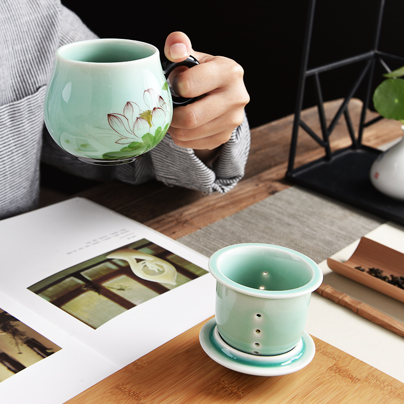 Ceramic cups with cover filter longquan celadon household water separation big tea cup; Male and female glass tea cup