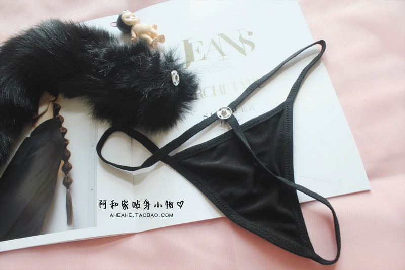 A và gia đình quan hệ tình dục vui vẻ đồ lót thong T quần quần bóng thỏ bóng cáo đuôi đồ lót sang trọng