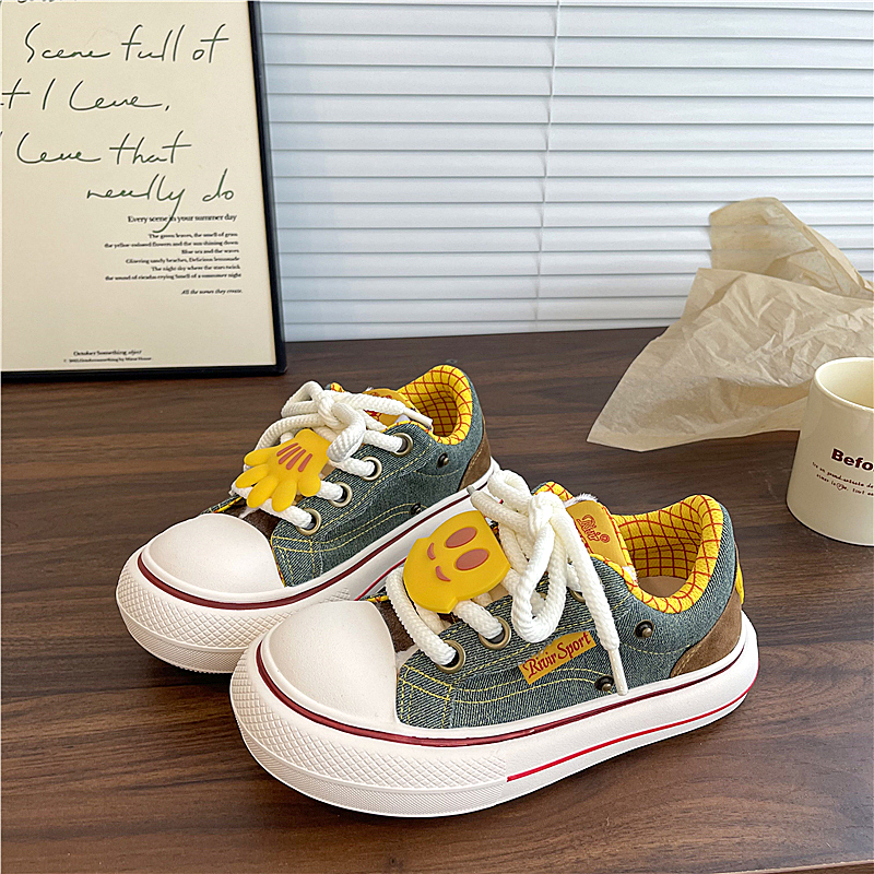 Yijun thick-soled round-toe denim canvas shoes for women 2025 winter new all-match sneakers small white shoes bread shoes