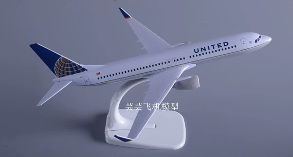 Máy bay chở khách nước ngoài a380 mô hình máy bay 45cm mô phỏng colorper rắn Lufthansa mô hình tĩnh máy bay quà tặng đồ trang trí