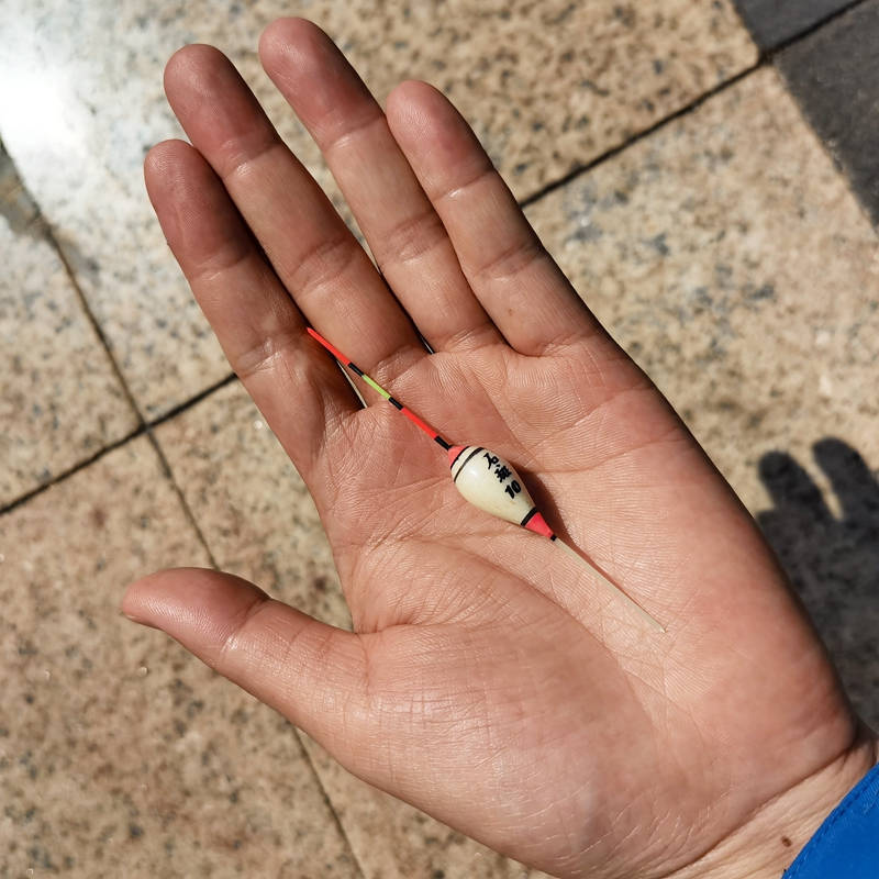 Mini floating bleach strip special trout wheat ear small fish floating floating drift makou stream drift snack lead grouper