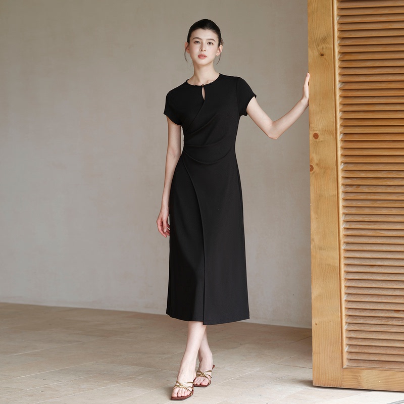 New Chinese-Style Dress for Women 2026, National Style Black High-End Slim-Fit Pleated Improved Cheongsam New Chinese-Style Dress for Women 2026, National Style Black High-End Slim-Fit Pleated Improved Cheongsam