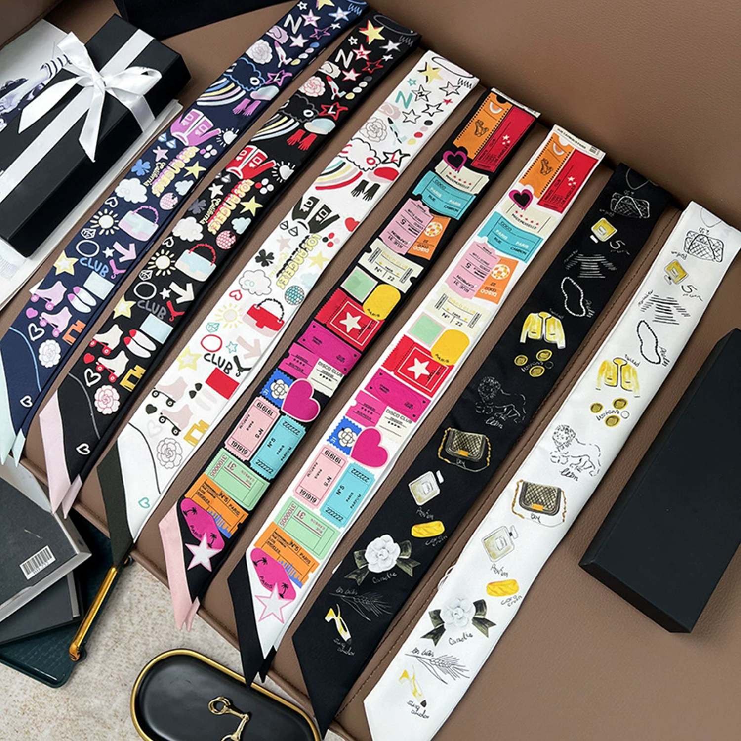 SSSグレード最高品質の桑絹リボン、ロングシルクスカーフ、バッグタイ、ヘアタイ、ウエストベルト、椿の花